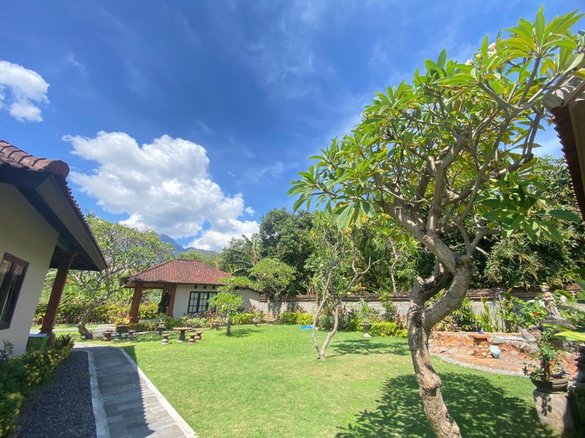 Badini Homestay Pemuteran Bali Exterior foto